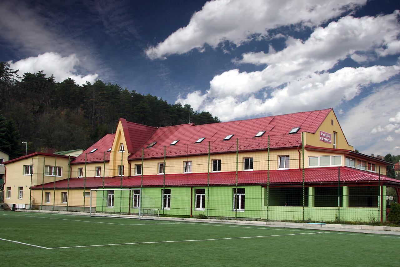 Penzion Olympia** Banská Bystrica Exteriör bild